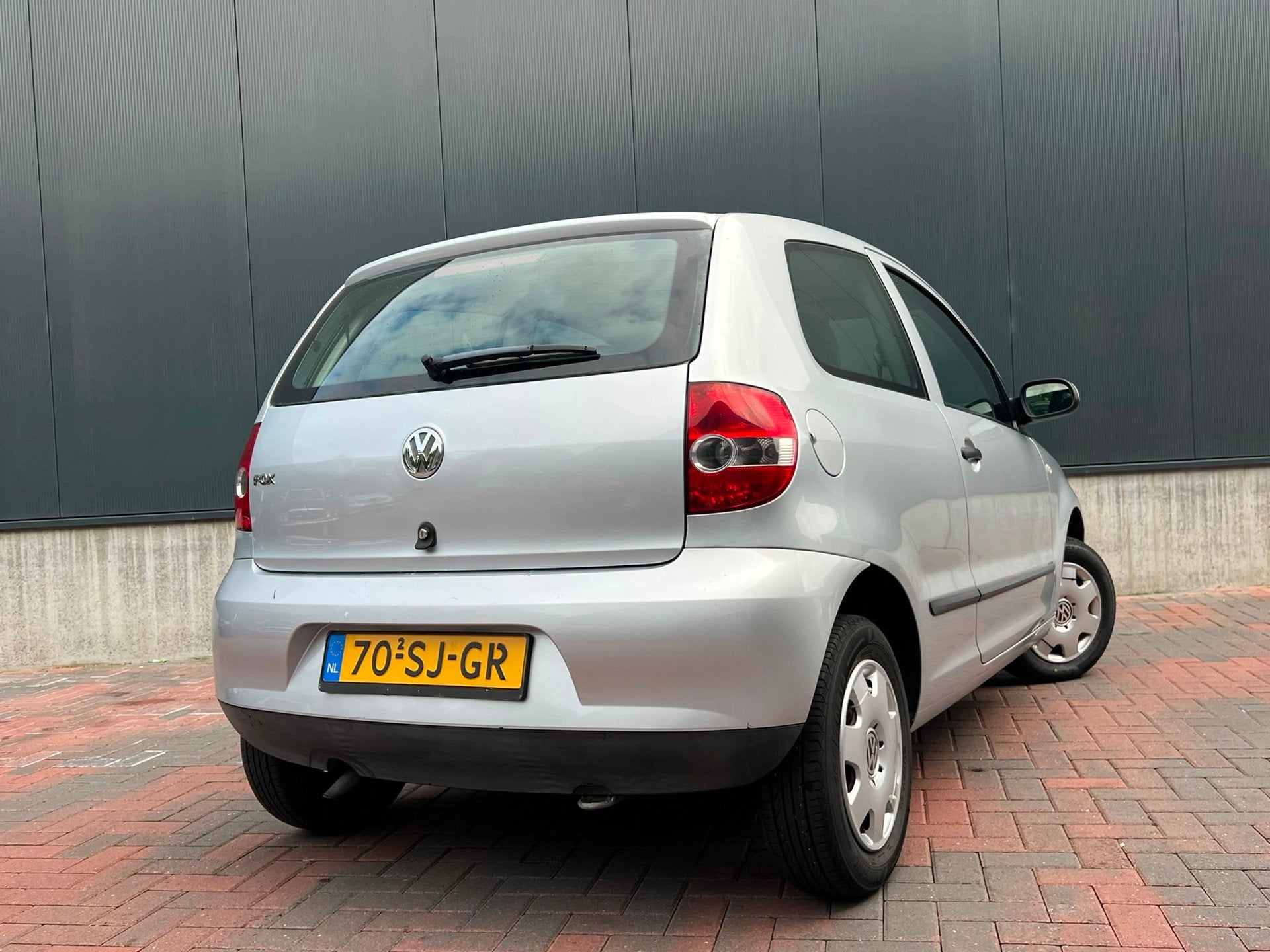 Volkswagen Fox 1.2 Trendline * 3-Deurs * Elek-Ramen * Nieuw, Auto's, Voorwielaandrijving, Stof, Zwart, 4 stoelen