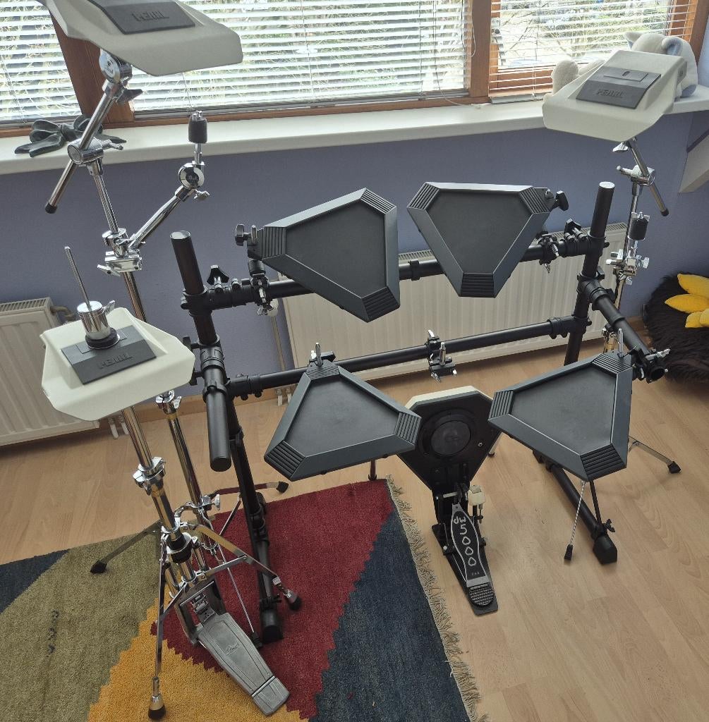 Roland elektronisch drumstel + Akai Prof  XE8 Drum Expander, Muziek en Instrumenten, Ophalen, Gebruikt, Roland, Elektronisch