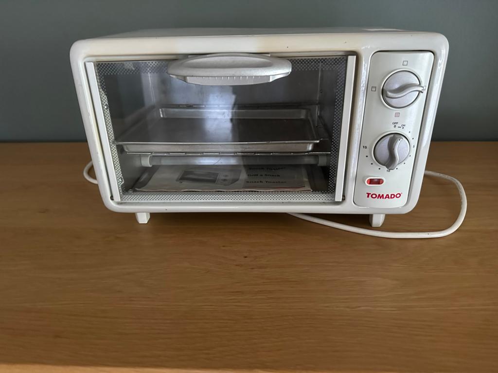 Tomado kleine oven, Witgoed en Apparatuur, Ovens, Zo goed als nieuw, Ophalen of Verzenden