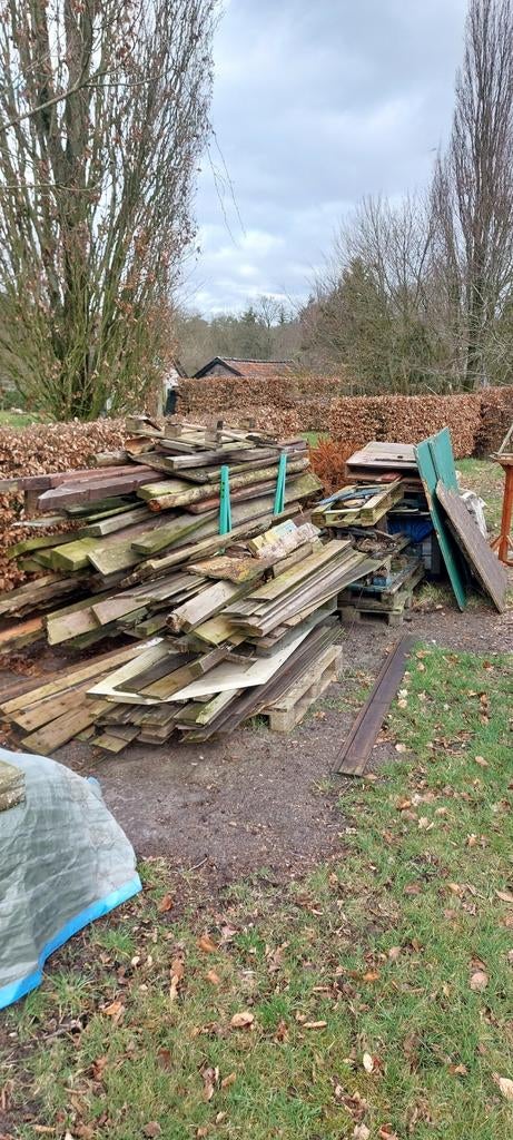 Brandhout gratis afhalen (kan geladen worden), Tuin en Terras, Haardhout, Minder dan 3 m³, Ophalen of Verzenden, Overige houtsoorten