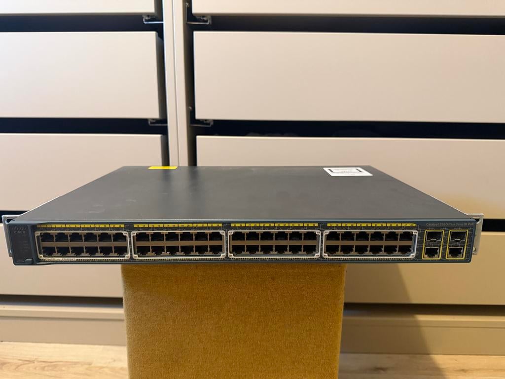Cisco Catalyst 2960 Plus Series SI PoE Switch, Ophalen of Verzenden, Gebruikt