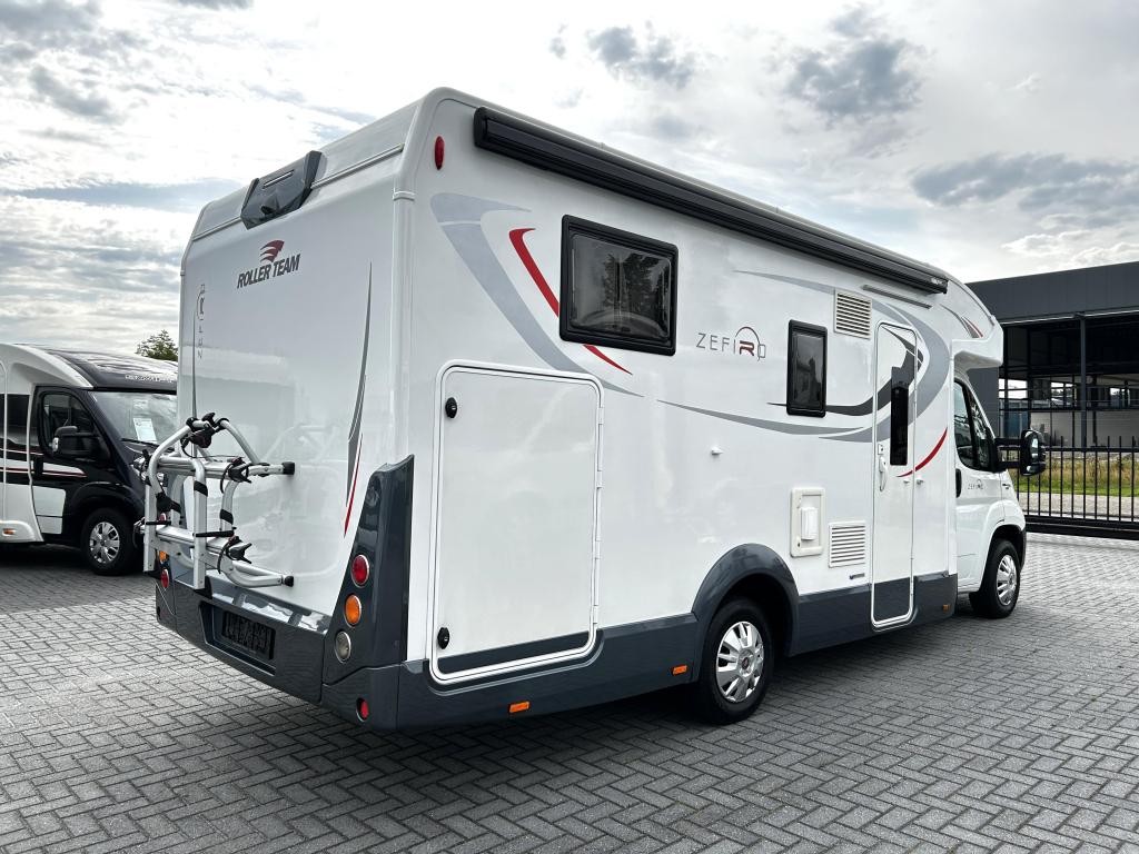 RollerTeam Zefiro 263TL Queensbed/2018/Euro6/Airco/6.9m, Overige merken, Fiat, Bedrijf, 6 tot 7 meter