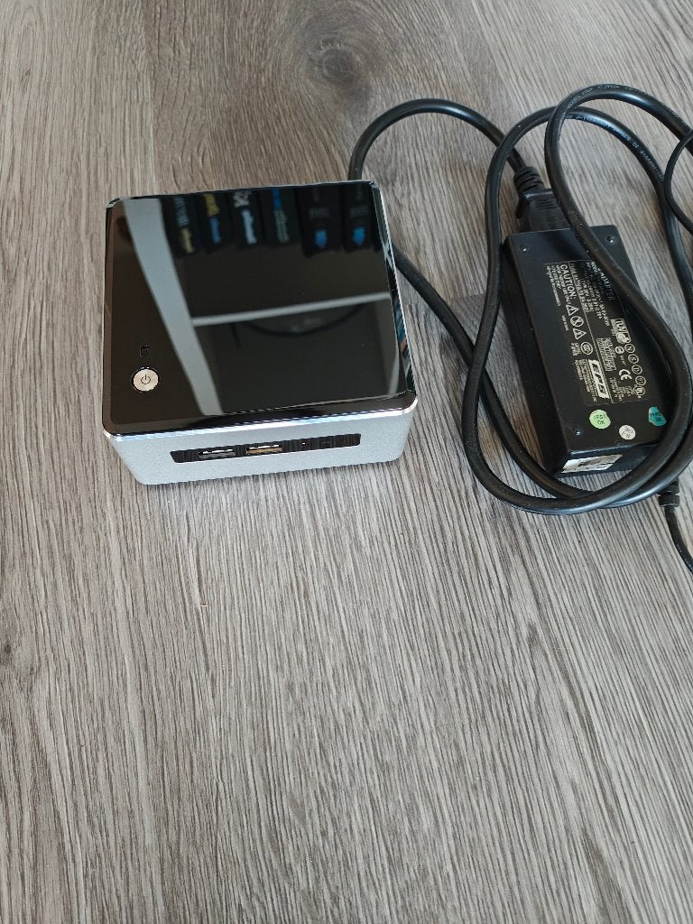 Intel NUC Kit NUC6i5SYH 16GB, Computers en Software, Desktop Pc's, Ophalen of Verzenden, Gebruikt, 16 GB, HDD