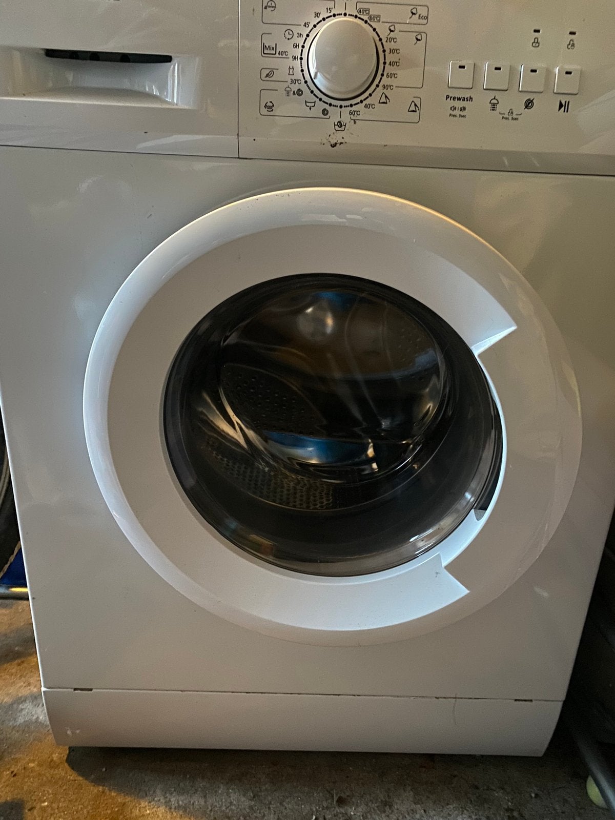 Zaandijk goede wasmachine, Ophalen, Zo goed als nieuw, 1200 tot 1600 toeren, 85 tot 90 cm