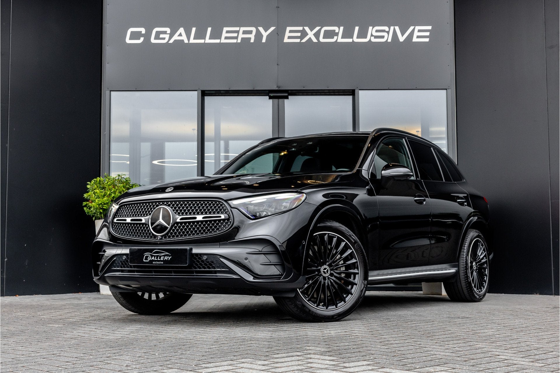 Mercedes-Benz GLC GLC200 4MATIC AMG Line - AMG Line | Panora, Automaat, Automatische klimaatregeling, Gebruikt, 4 cilinders