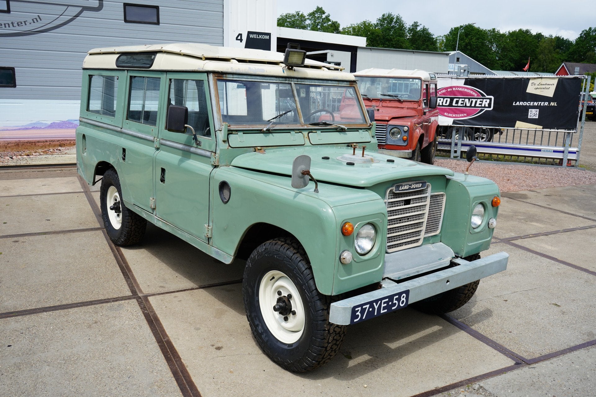 Land Rover 109 stationwagon aantoonbaar 40.000 km (bj 1976), 86 pk, Land Rover, Bedrijf, 6 stoelen