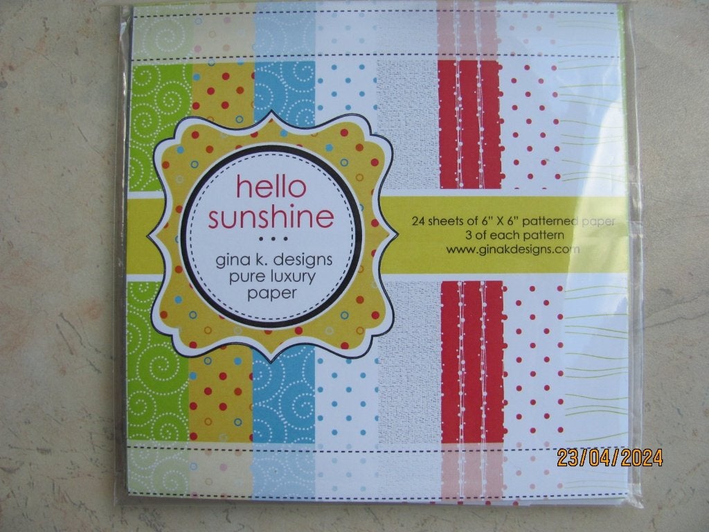 NIEUWSTAAT papier GINA K Designs luxury paper HELLO SUNSHINE, Nieuw, Ophalen of Verzenden, Papier of Karton, Overige merken