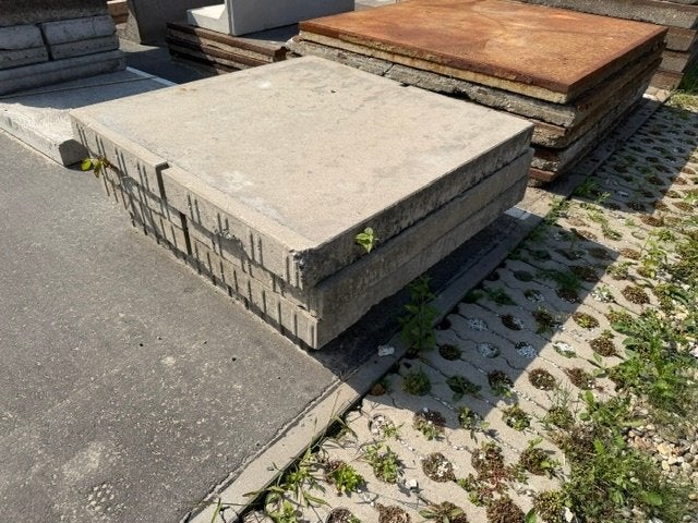 betonplaten gebruikt 135 x 135 x 12 cm met hijsvoorziening, Ophalen, Gebruikt, Beton, Overige typen