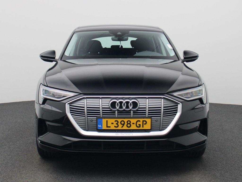 Audi e-tron 55 quattro edition 95 kWh | NAVIGATIE | LUCHTVER, Automaat, Stof, Zwart, 95 kWh