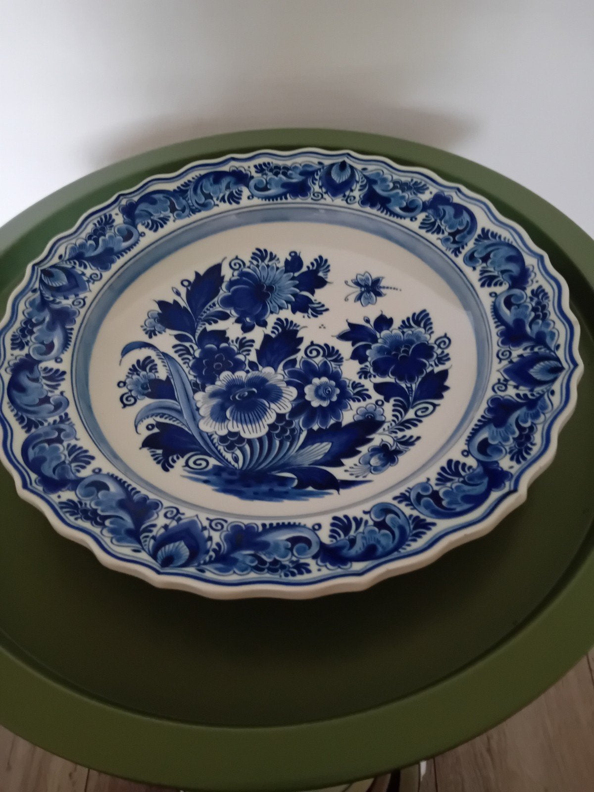 Delfts Blauw Wandbord Zenith-Gouda 1837 met bloemmotief, Ophalen