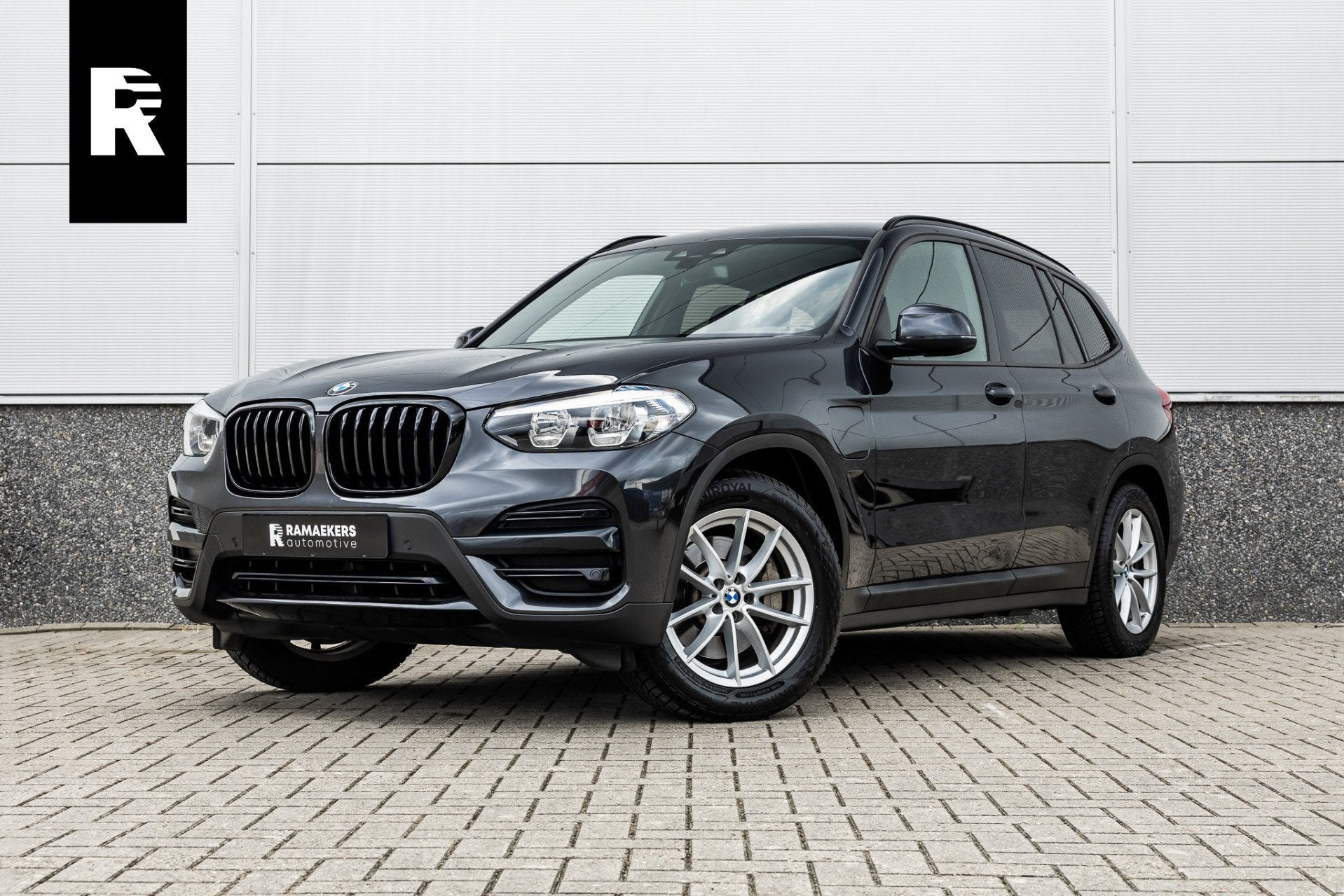 BMW X3 xDrive30e Stoelverwarming / LED / 18inch / Carplay /, Automaat, 1998 cc, Gebruikt, 4 cilinders