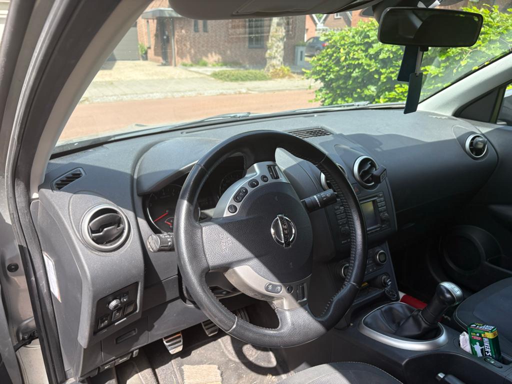 Nissan Qashqai+2 1.6 2WD 2011 2011 Grijs, Voorwielaandrijving, Stof, 1280 kg, Zwart