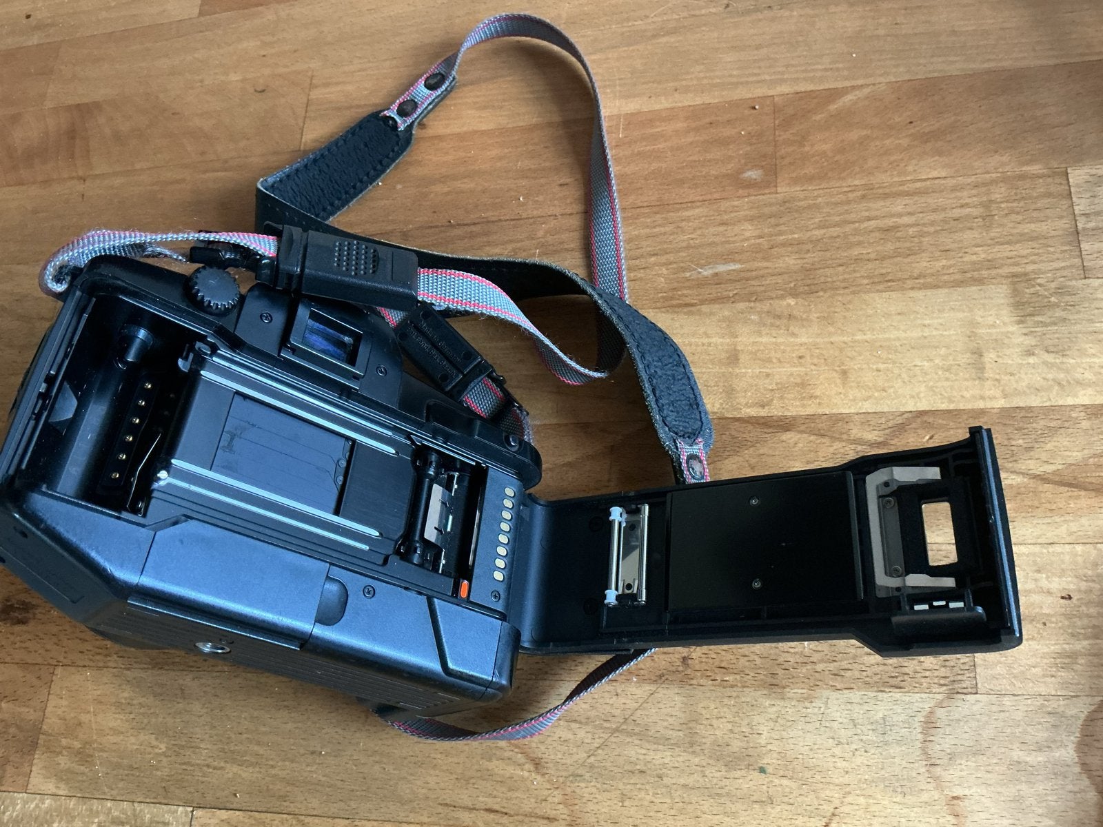 Canon EOS 650 Spiegelreflexcamera (geen accu/oplader), Ophalen of Verzenden, Gebruikt, Spiegelreflex, Canon