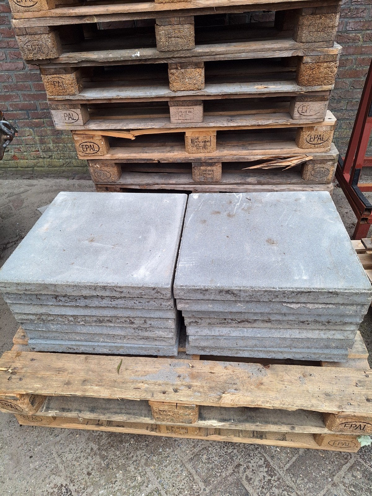 14x betontegel 50x50x5 grijs (3,5m2), Ophalen, Zo goed als nieuw, Minder dan 5 m², Beton