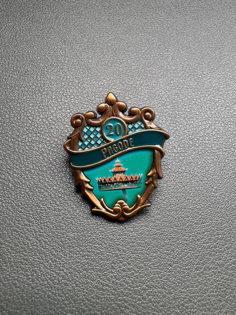 Efteling Pin Pagode 20 jaar, Ophalen of Verzenden, Zo goed als nieuw, Button of Speldje