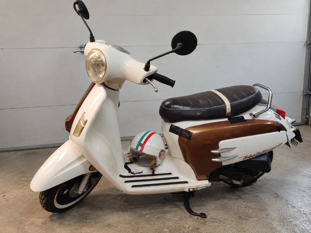 Turbho RB-50 Retro Bellissimo 50 | 4-takt | Incl. retro helm, Gebruikt, Maximaal 45 km/u, Turbho, Benzine