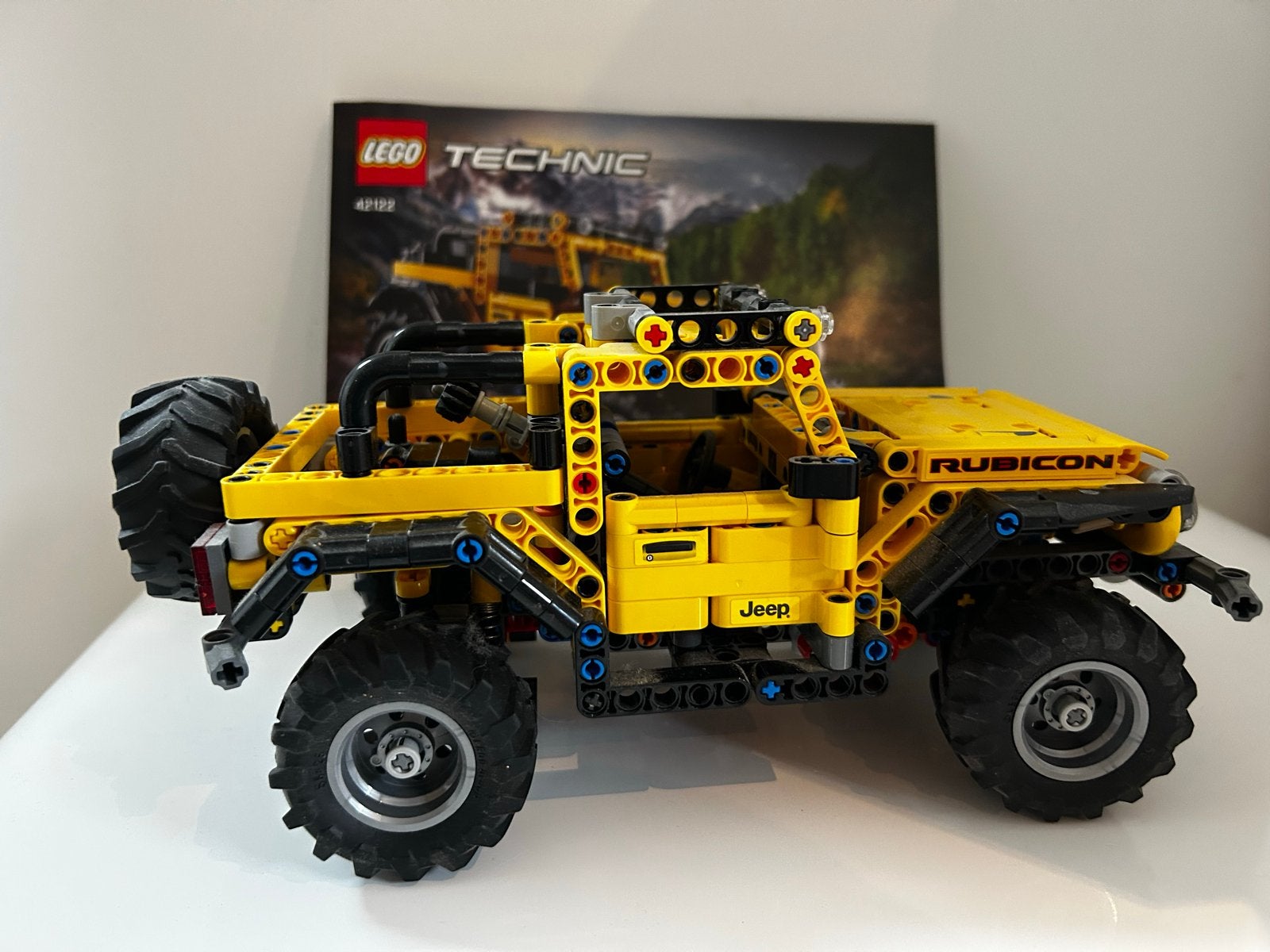 Lego Technic Jeep Wrangler Rubicon met doos en boekje, Ophalen of Verzenden, Zo goed als nieuw