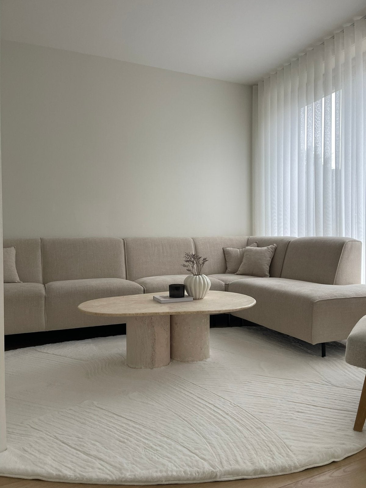 Travertijn Salontafel | Organisch Design | Nieuwprijs €1000+, Huis en Inrichting, Tafels | Salontafels, Nieuw, Minder dan 50 cm