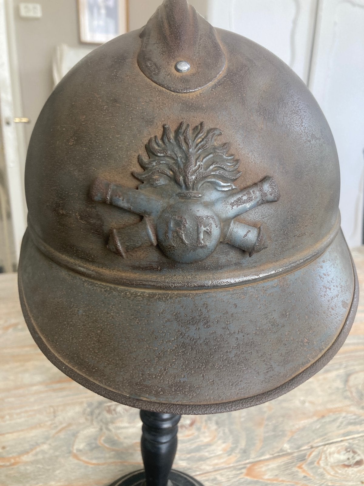 Franse helm Artillerie model Adrian M15 WO1 WW1, Ophalen of Verzenden, Landmacht, Overige gebieden, Helm of Baret