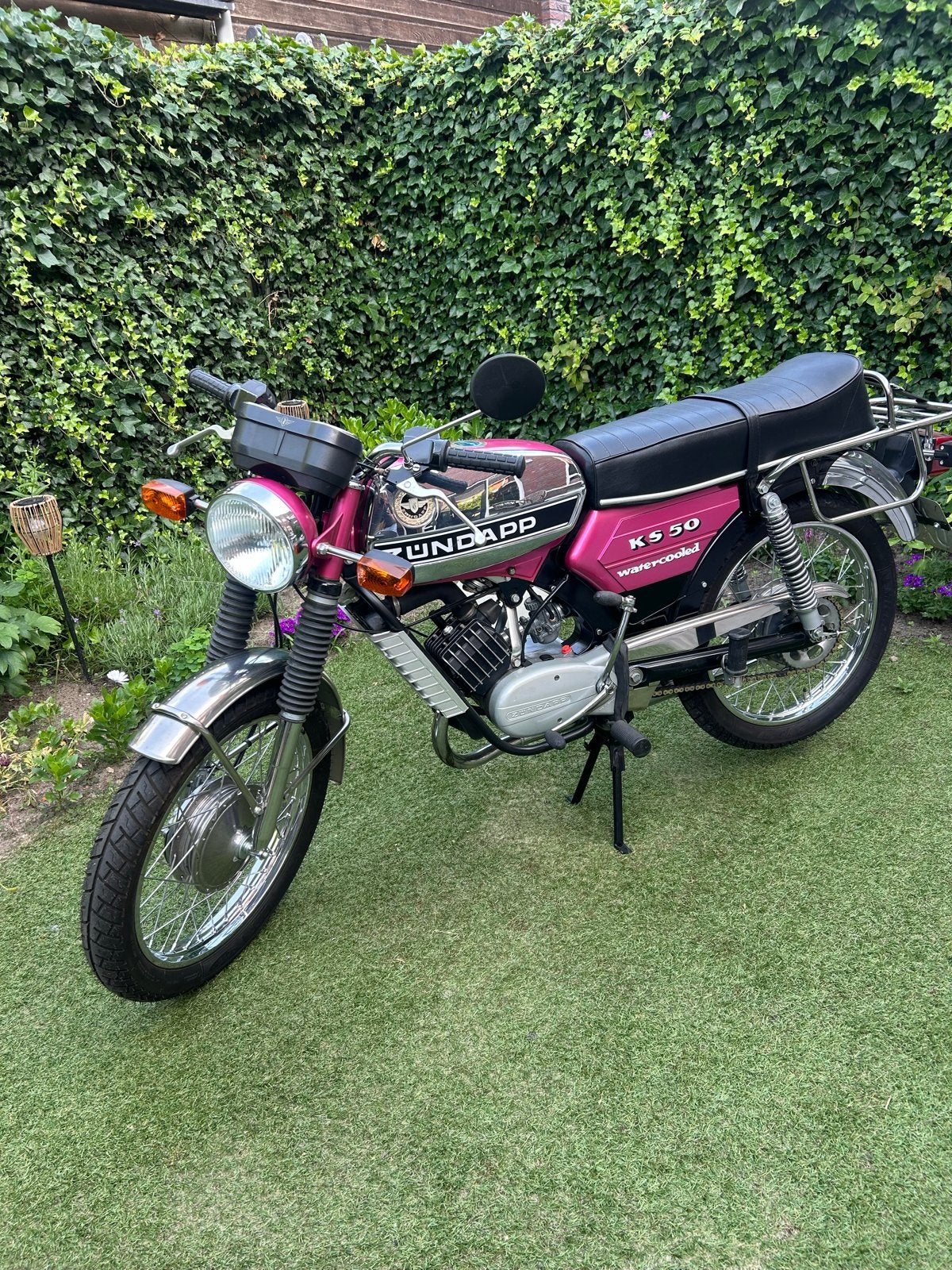 Zundapp KS50 Waterkoeling 5 versnellingen - Gereviseerd, Fietsen en Brommers, Brommers | Zundapp, Ophalen, Zo goed als nieuw, KS50