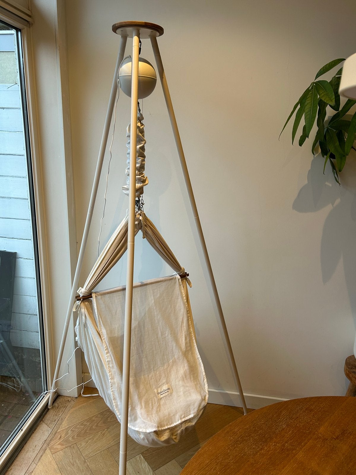 Moonboon hangmat met standaard en Connect motor, Ophalen of Verzenden, Zo goed als nieuw, Wieg