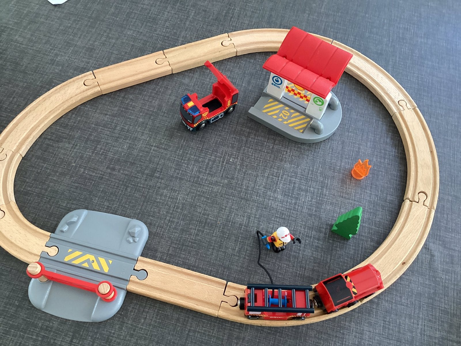 Brio brandweer nr 33815, Ophalen, Zo goed als nieuw