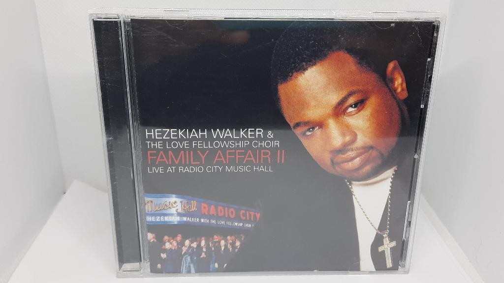Hezekiah Walker - Live At Radio City Music Hall CD, Gospel, Ophalen of Verzenden, 2000 - 2009, Gebruikt, Soul of Nu Soul