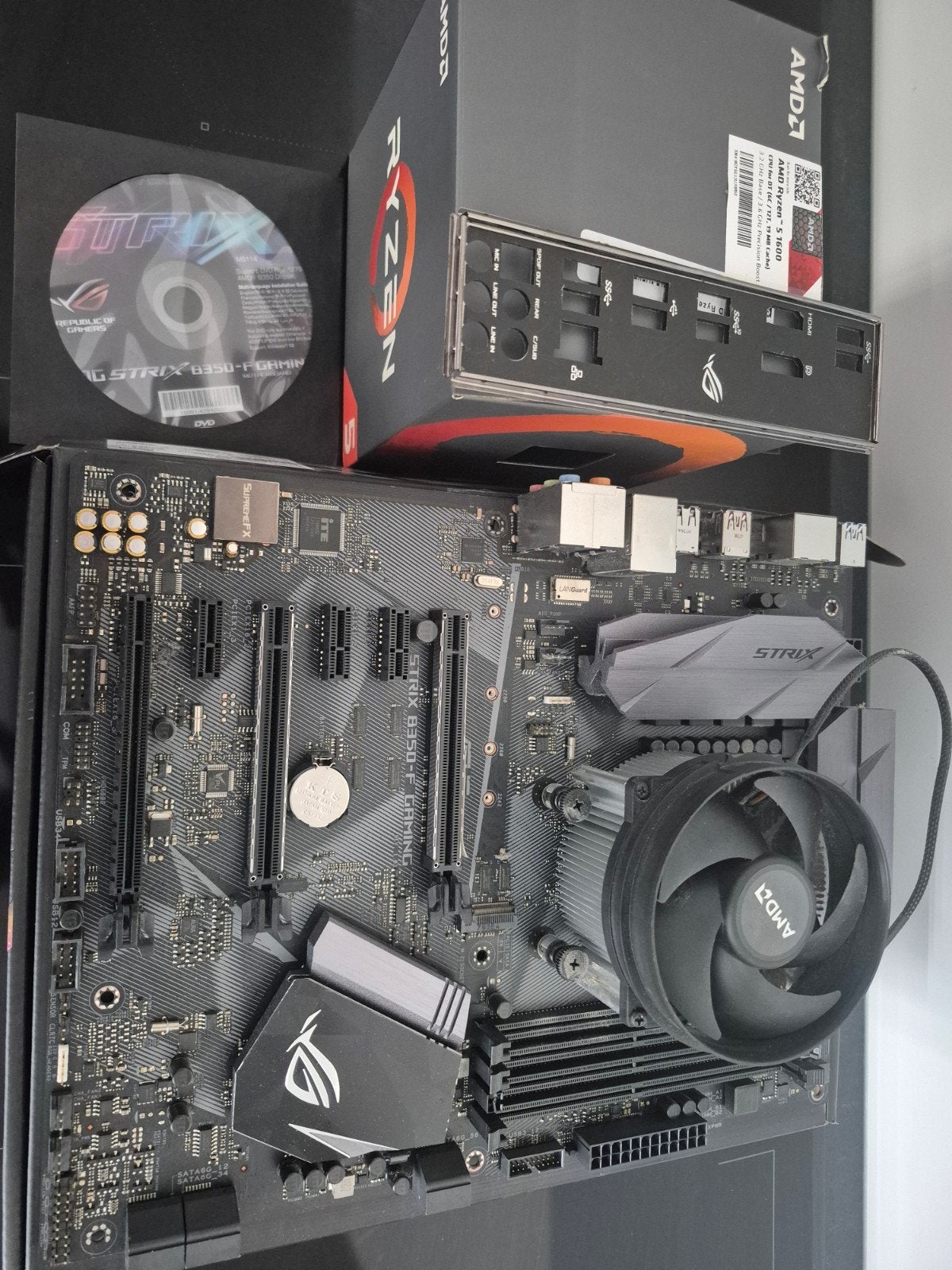 ASUS ROG Strix B350-F Gaming + Ryzen 5 1600, Ophalen, Gebruikt, AMD, DDR4