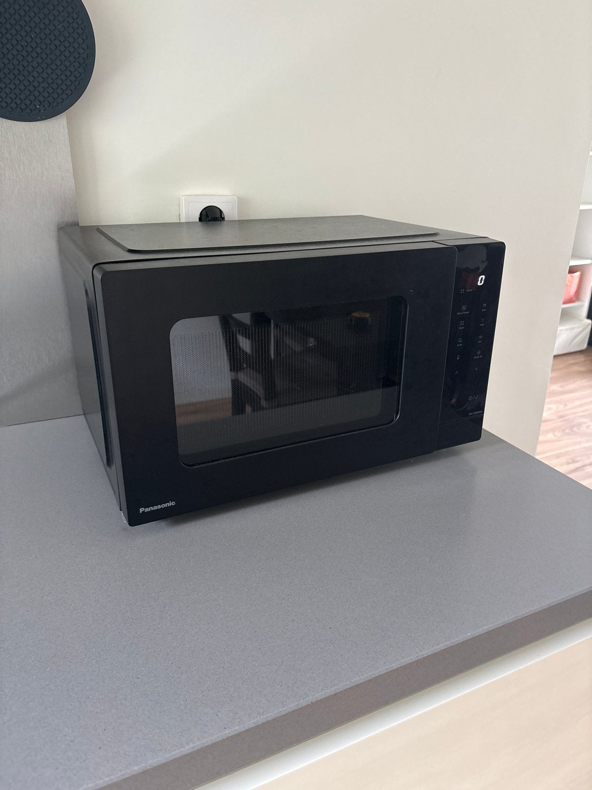 Panasonic NN-E48NBM Magnetron - Zo goed als nieuw, Ophalen, Draaiplateau, Magnetron, Zo goed als nieuw
