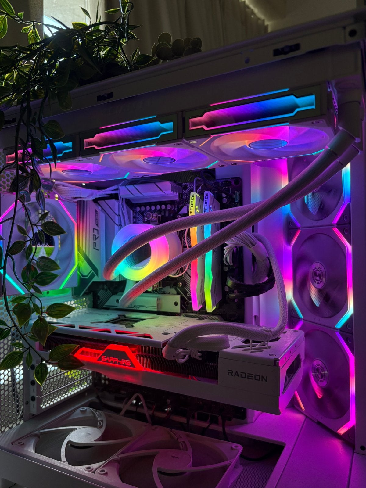 Prestatie gaming pc met leds, Ophalen, Zo goed als nieuw