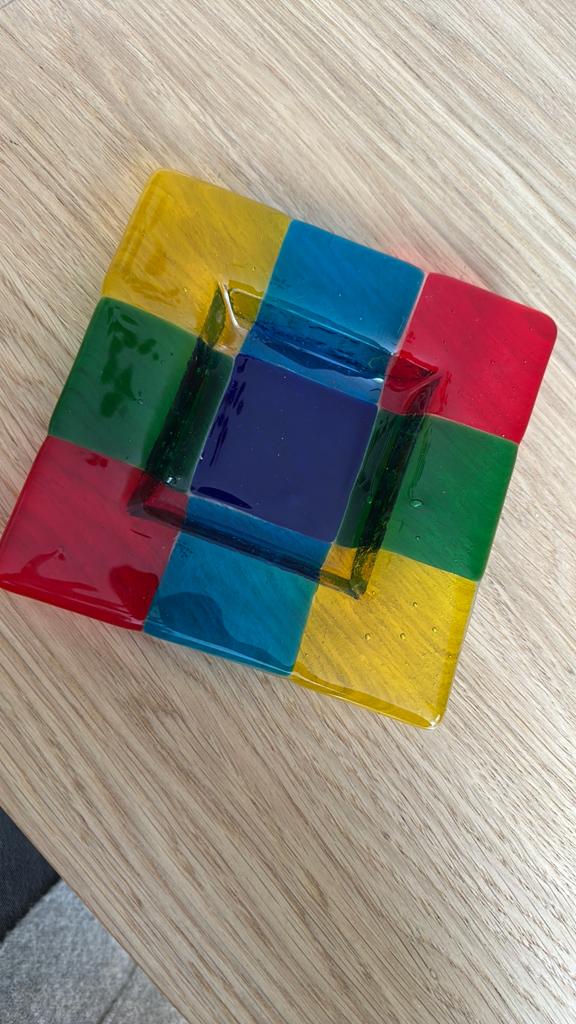 Prachtig Murano glas regenboog snuisterij tray /asbak, Huis en Inrichting, Ophalen of Verzenden