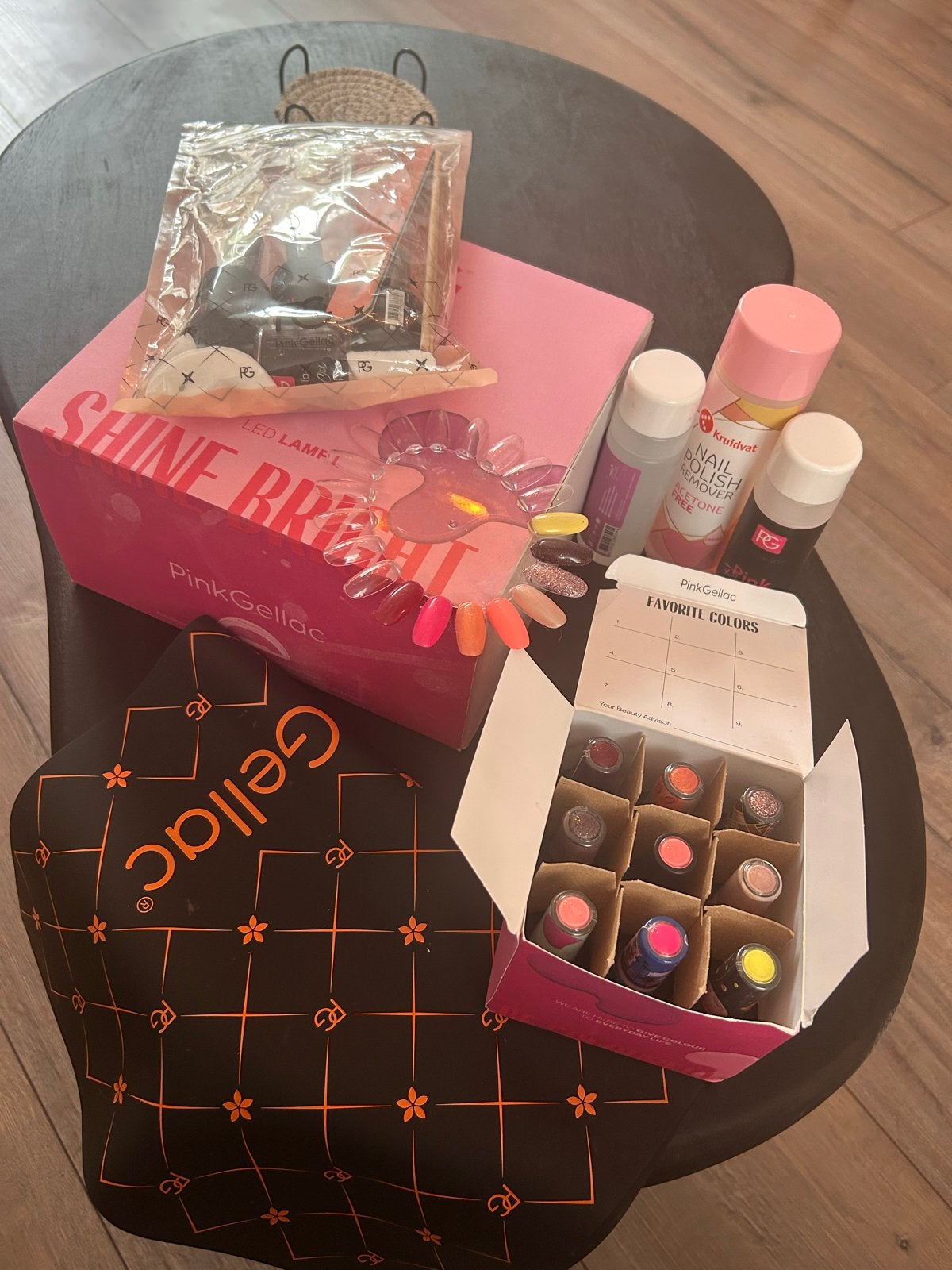 Pink Gellac LED Lamp & Nagellak Set - Zo goed als nieuw, Ophalen of Verzenden, Zo goed als nieuw, Overige typen