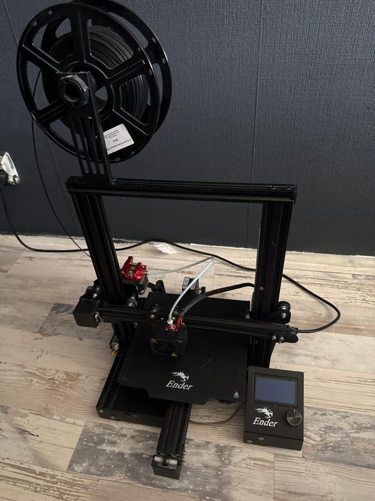 3D Printer met 2 filamentrollen (blauw en zwart), Ophalen, Gebruikt, Filament