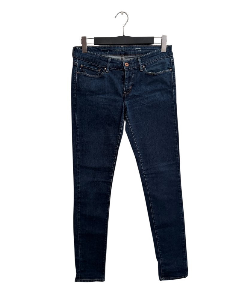 Levi's spijkerbroek 28, Blauw, Ophalen of Verzenden, Zo goed als nieuw, W28 - W29 (confectie 36)