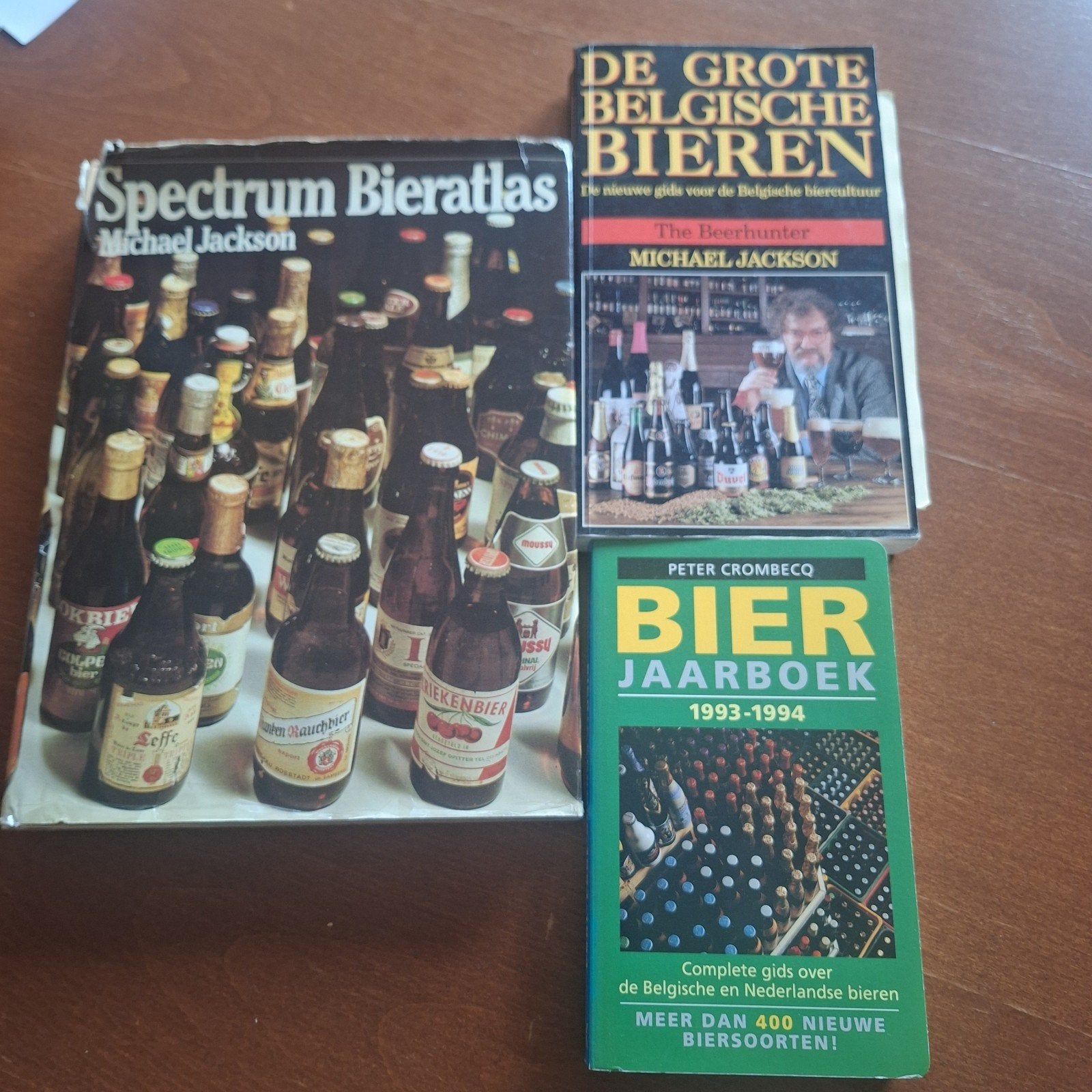 3 boeken over bier, bieratlas, Boeken, Ophalen of Verzenden, Gelezen, Michael Jackson, Peter Crombecq, Nederland