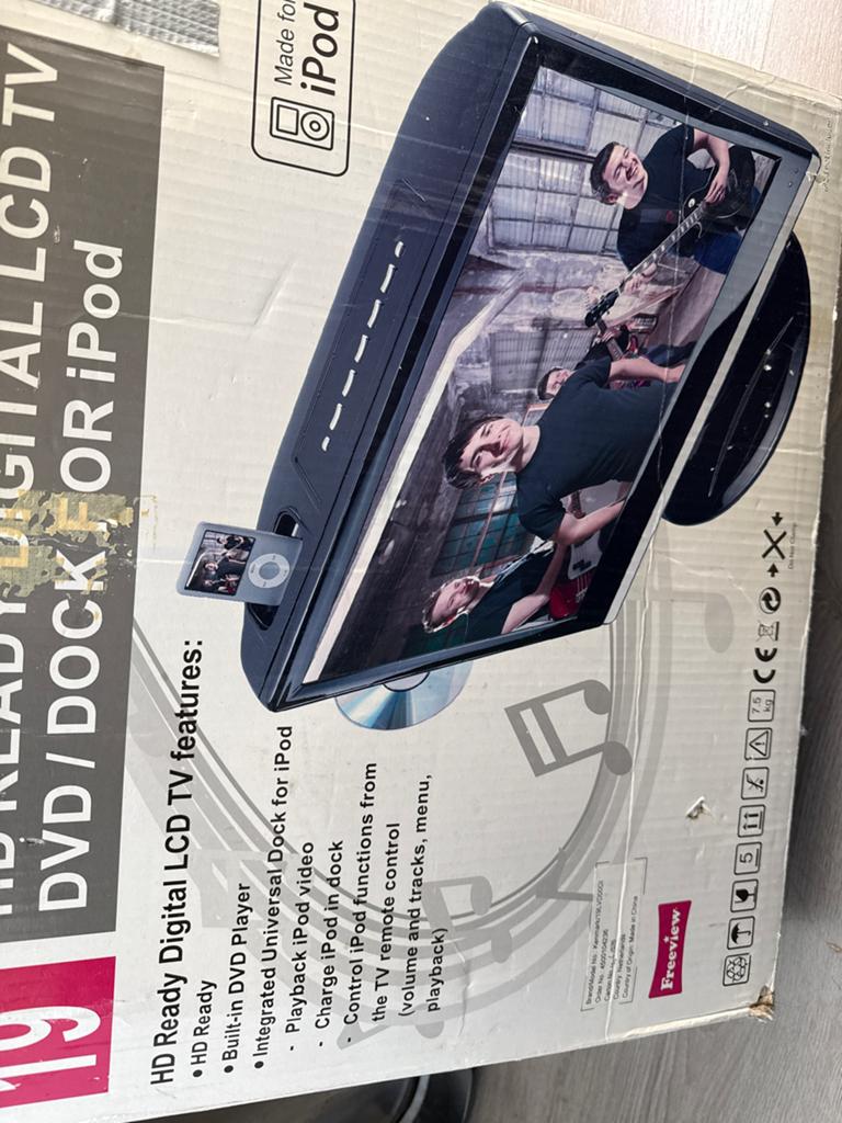 TV met DVD-speler en iPod-dock voor boot, camper, caravan, Audio, Tv en Foto, Televisies, Overige merken, Gebruikt, Ophalen of Verzenden