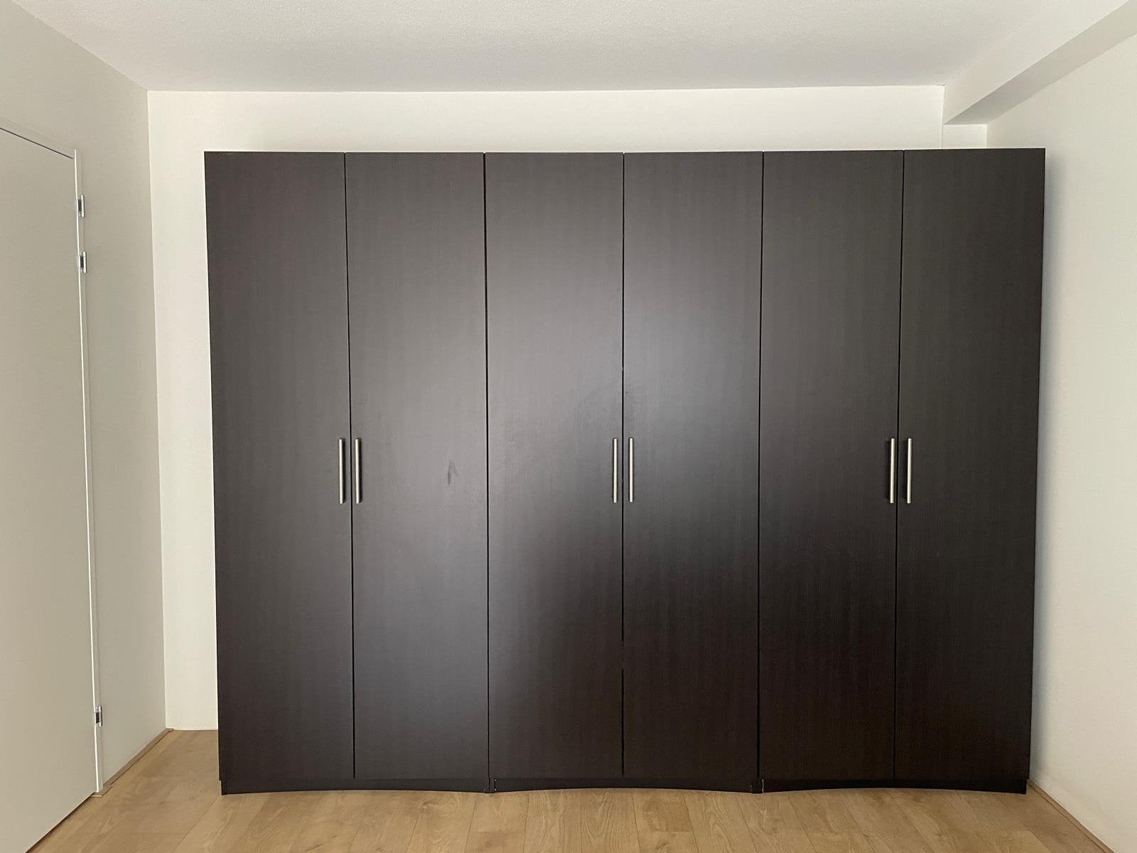 Kledingkast groot