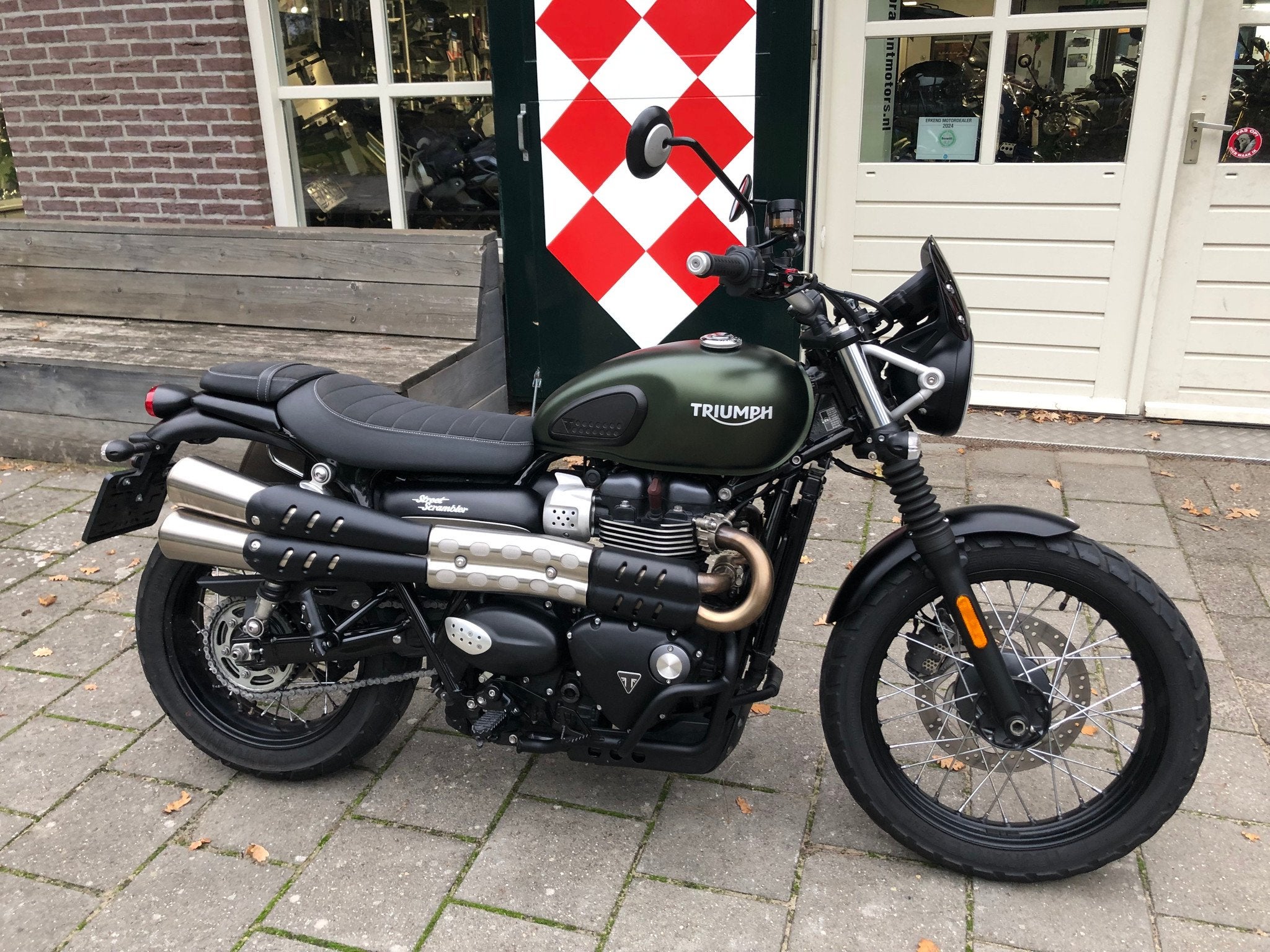 Triumph SCRAMBLER 900 ABS (bj 2019), Motoren, Motoren | Triumph, Triumph Motorcycles Ltd., Bedrijf, Normandy Way
LE10 3BZ  Hinckley, GB