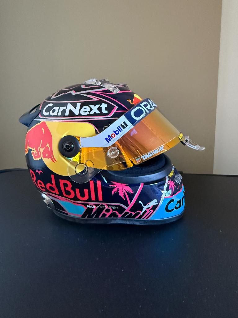helm 1/2 verstappen miami 2021, Ophalen of Verzenden, Zo goed als nieuw, Formule 1