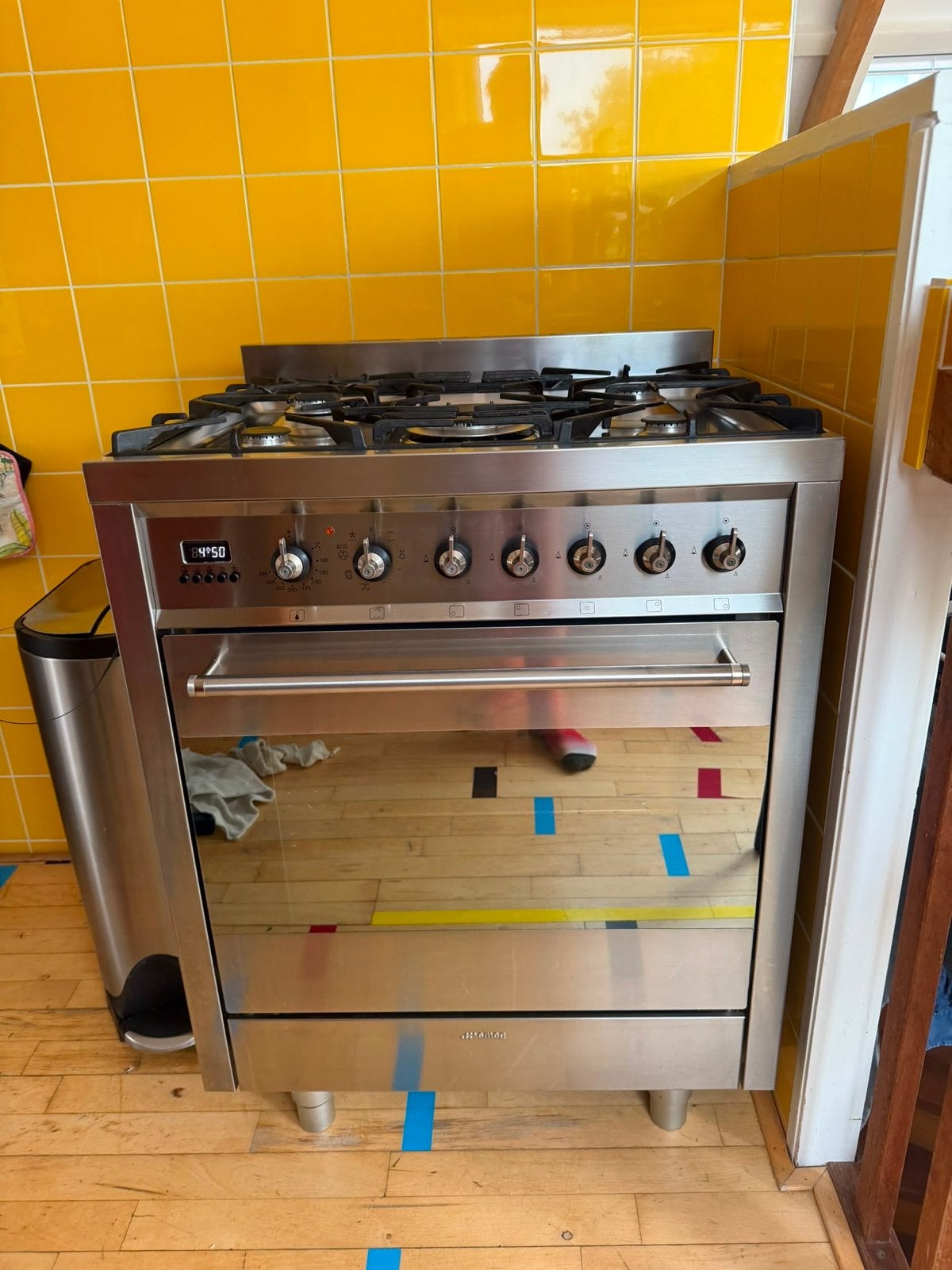 SMEG Fornuis met 5 pitten en elektrische oven + IKEA Afzuigk, Ophalen, Gebruikt, 60 cm of meer, Gas
