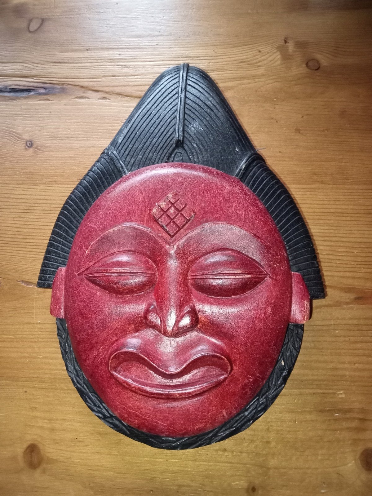 Massief handgesneden Afrikaans masker van het Punu volk, Ophalen of Verzenden