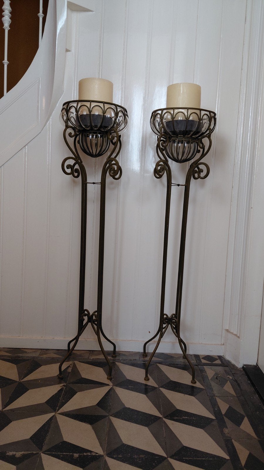 Set 2 hoge 120 cm smeedijzer standaards met Venetiaans gl, Antiek en Kunst, Ophalen of Verzenden