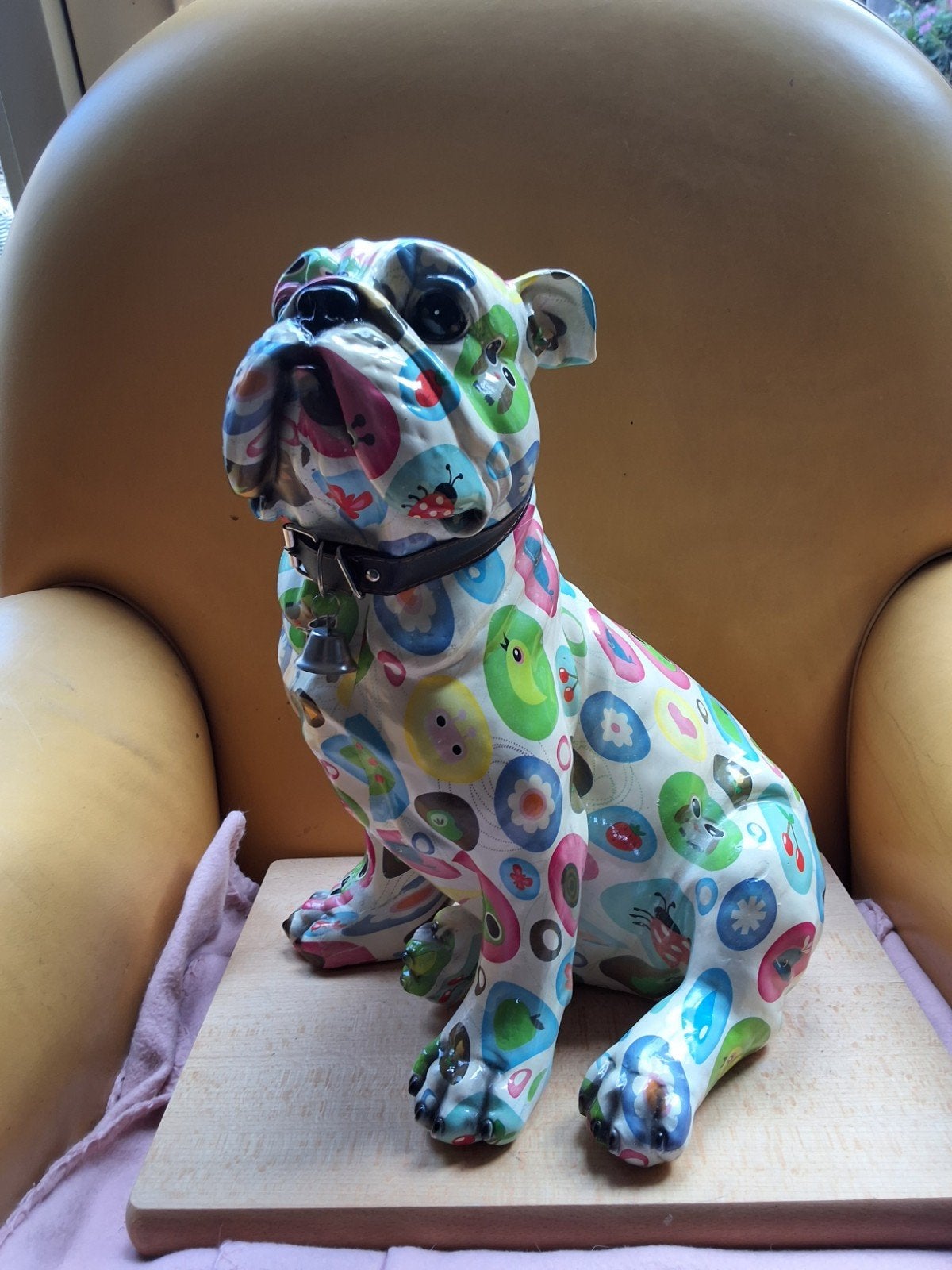 Kleurrijke Bulldog Beeld  street art 38cm hg hond buldog, Meerkleurig, Overige materialen, Ophalen of Verzenden, Zo goed als nieuw