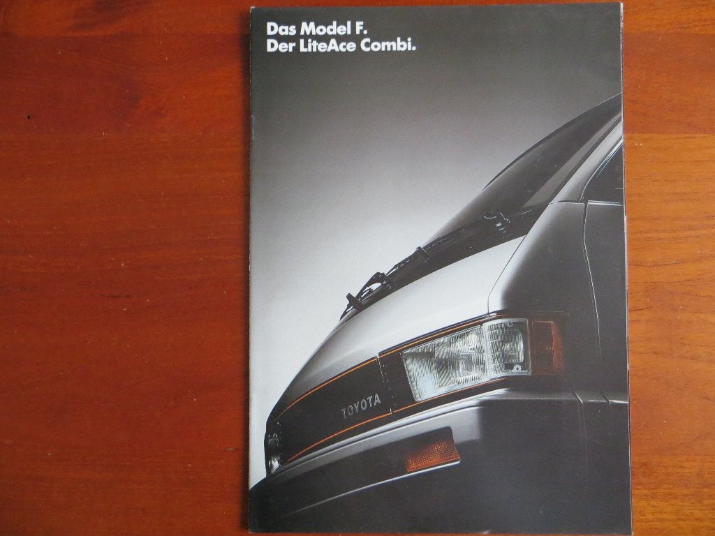 Toyota Model F, LiteAce Combi (april 1986), Ophalen of Verzenden, Nieuw, Toyota