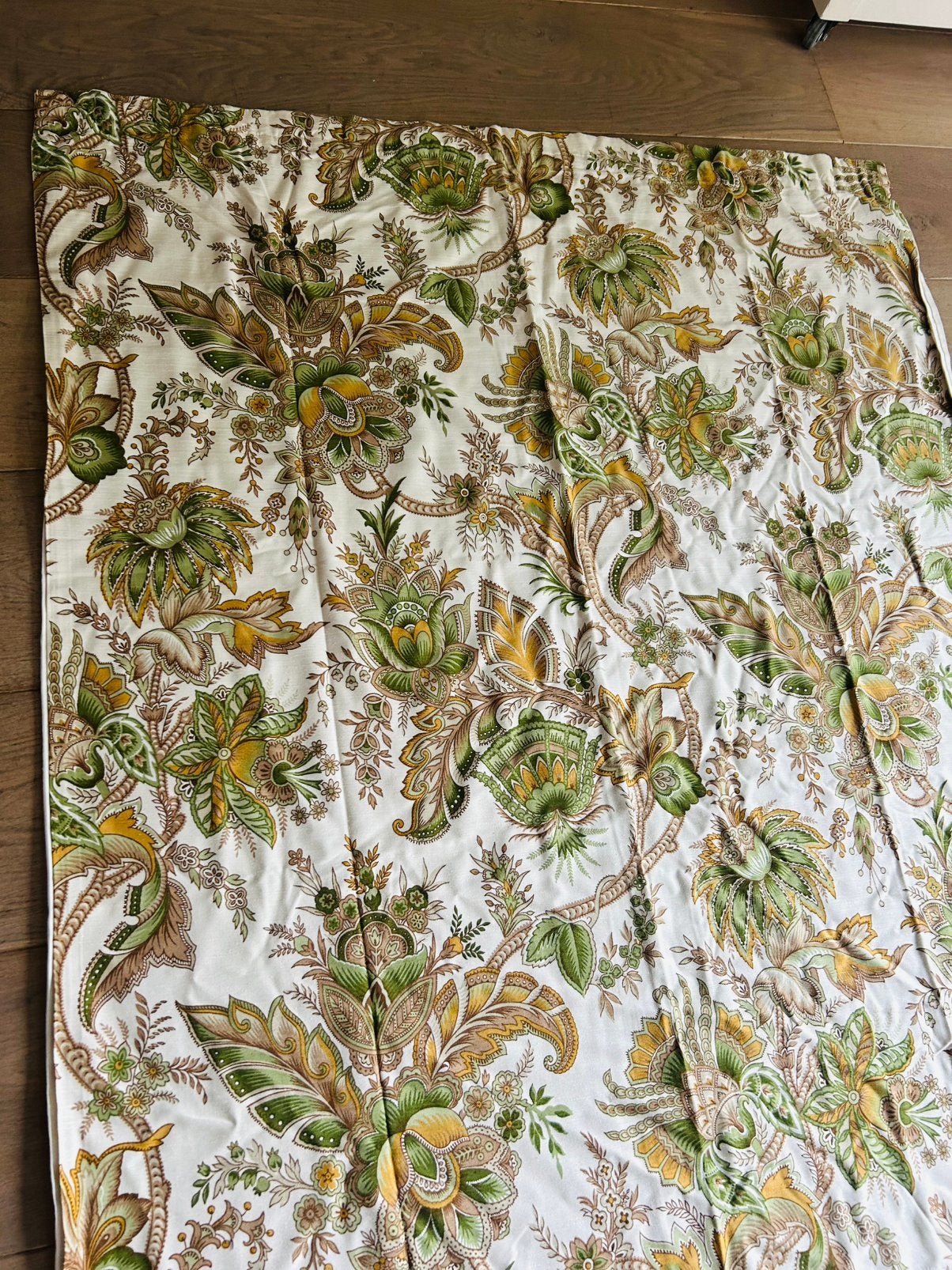 4x Retro gordijnen Theran Joseph frank Parijs in nieuwstaat, Huis en Inrichting, Ophalen, 120 cm, Overige merken, In te korten