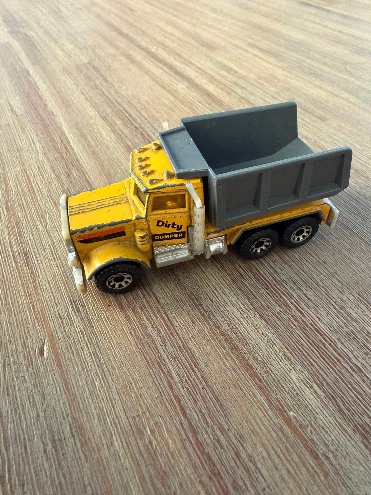 Matchbox Dirty Dumper 1981, Ophalen of Verzenden, Gebruikt