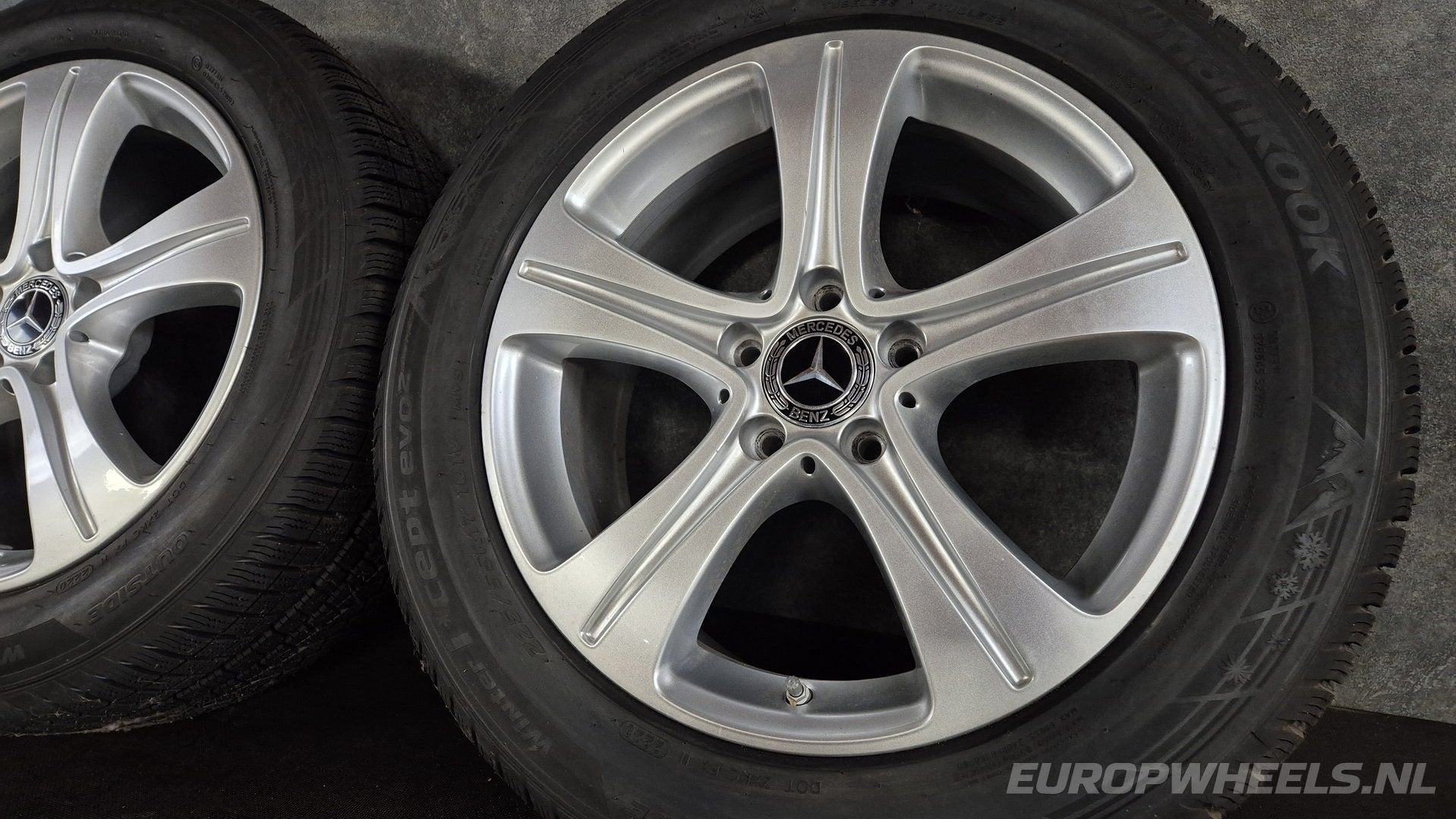 17 inch velgen Mercedes E klasse W213 W221 winterbanden, Auto-onderdelen, Gebruikt, -, -, Banden en Velgen