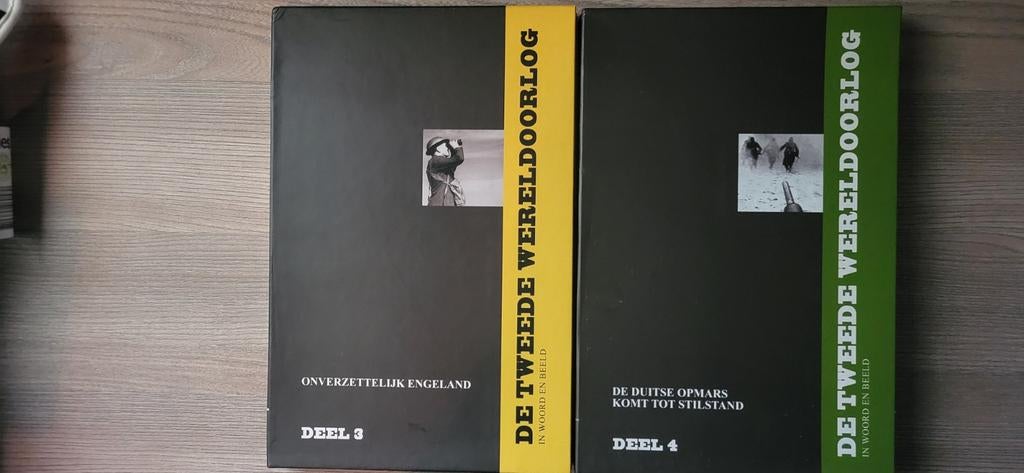 Luxe Set: De Tweede Wereldoorlog in woord en beeld (Boeken +, Ophalen of Verzenden, Zo goed als nieuw