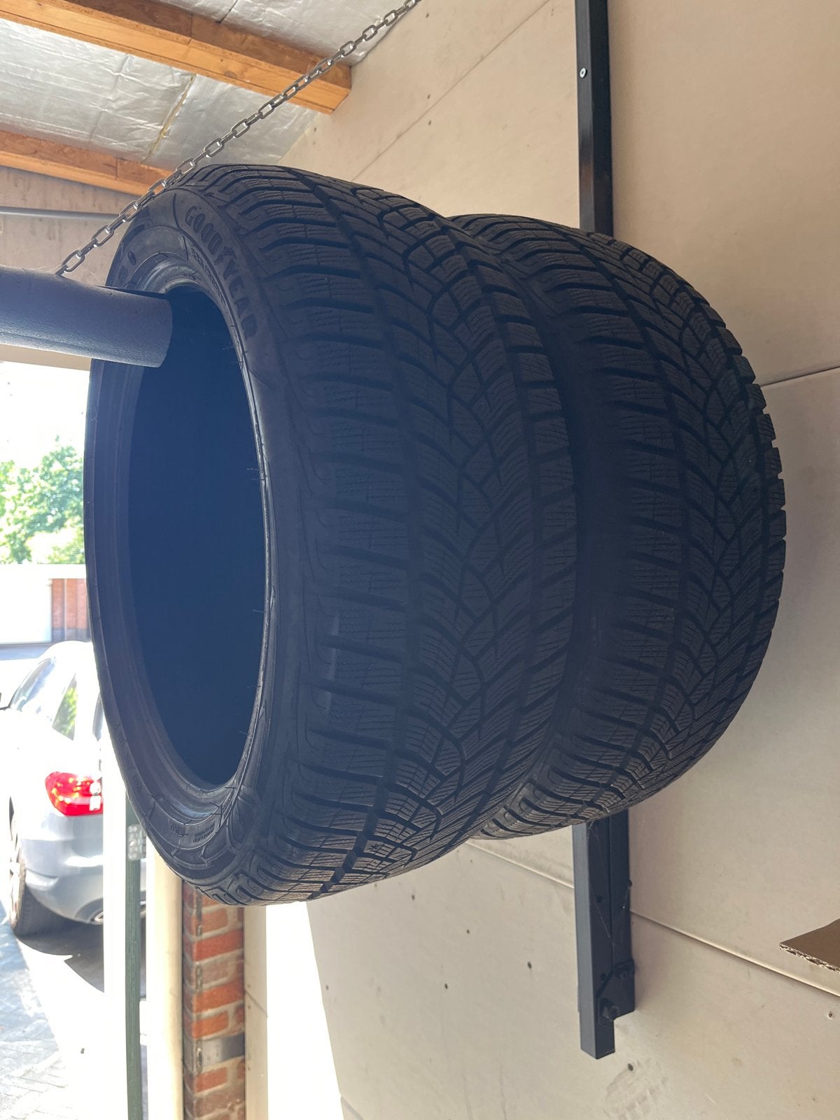 Goodyear winterbanden 225/50R17 98H, Ophalen, Gebruikt
