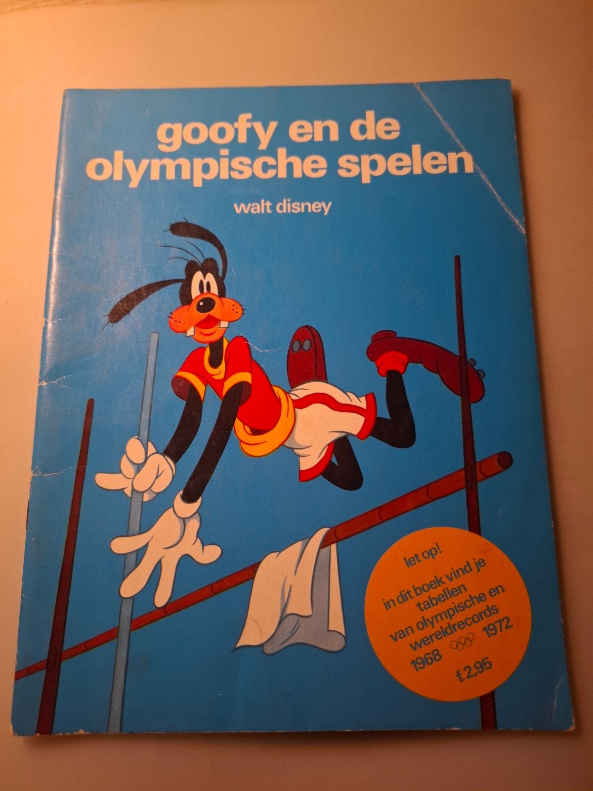Goofy en de Olympische Spelen - Walt Disney (1972), Gelezen, Ophalen of Verzenden, Walt Disney, Eén stripboek